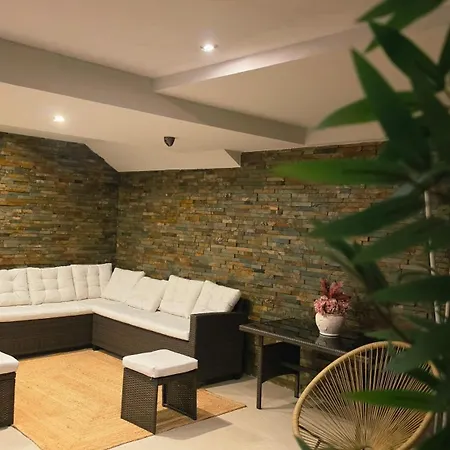 Hotel & Spa Arha By Maile 호텔 2*